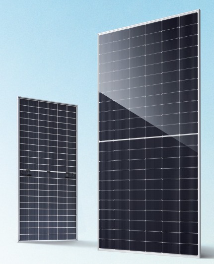JAM66D45 LB Solar Panel